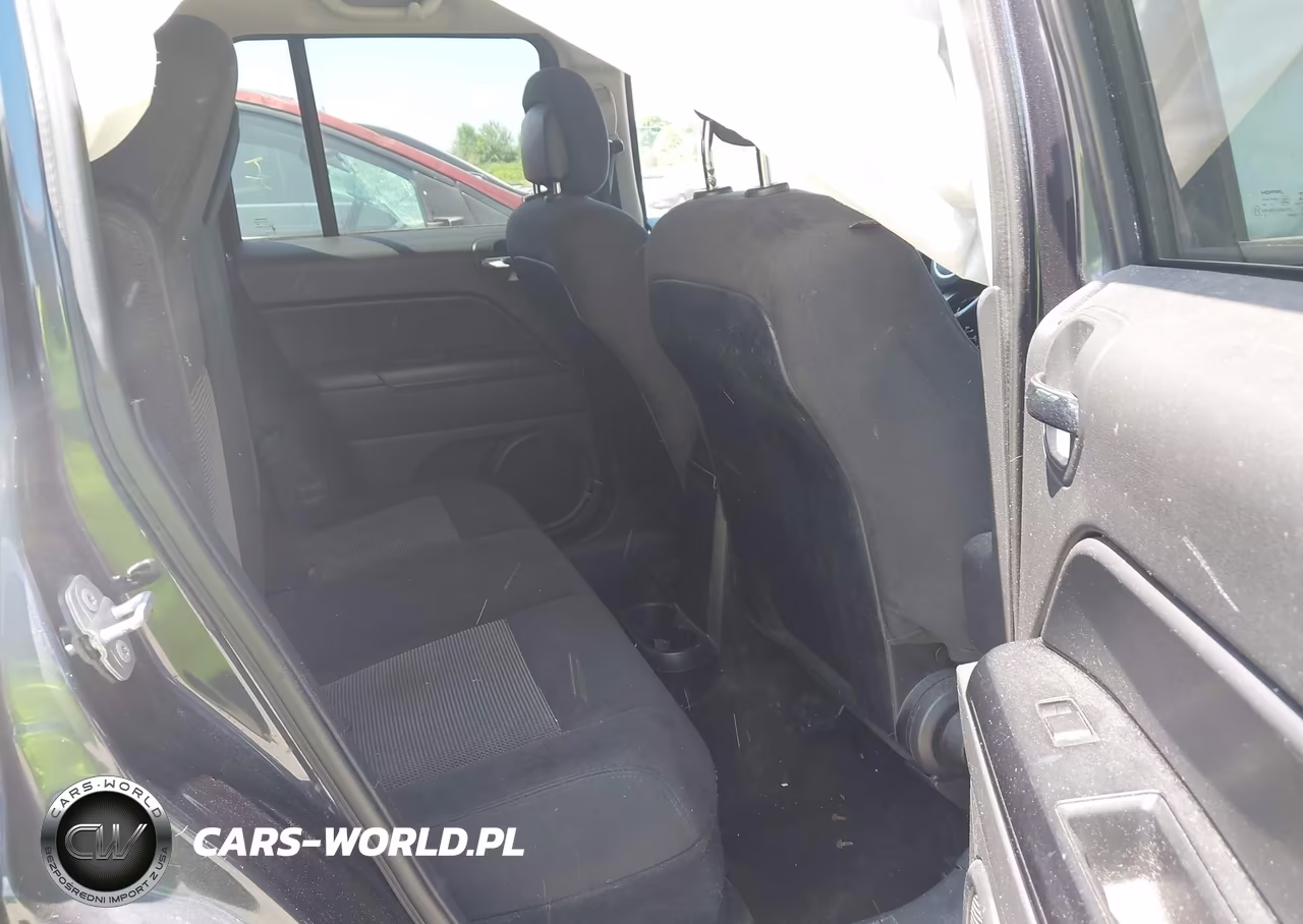 2016 Jeep Patriot Latitude VIN:1C4NJPFA4GD574731 - 8