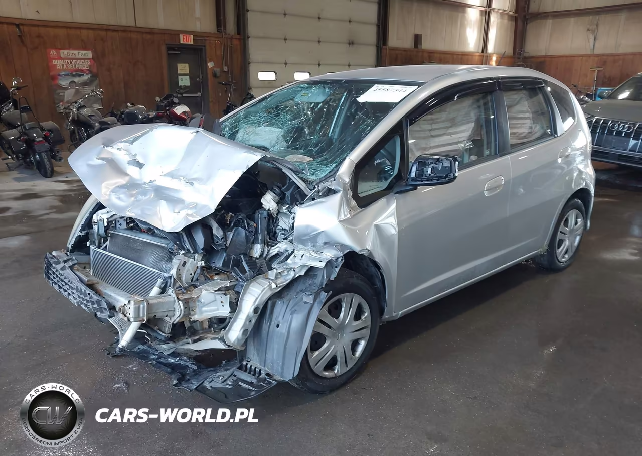 2011 Honda Fit VIN:JHMGE8H38BS009757 - 2