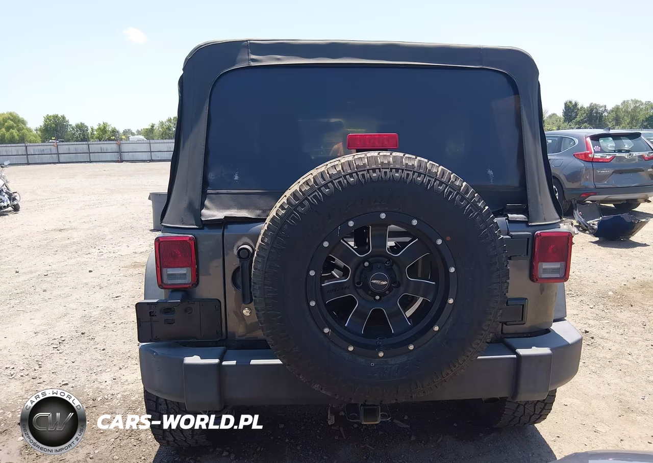2017 Jeep Wrangler Unlimited Sport VIN:1C4HJWDG2HL621440 - 16