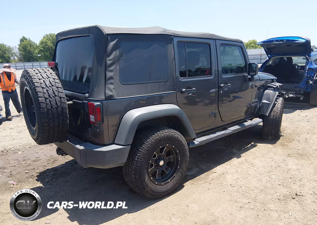 2017 Jeep Wrangler Unlimited Sport VIN:1C4HJWDG2HL621440 - 4