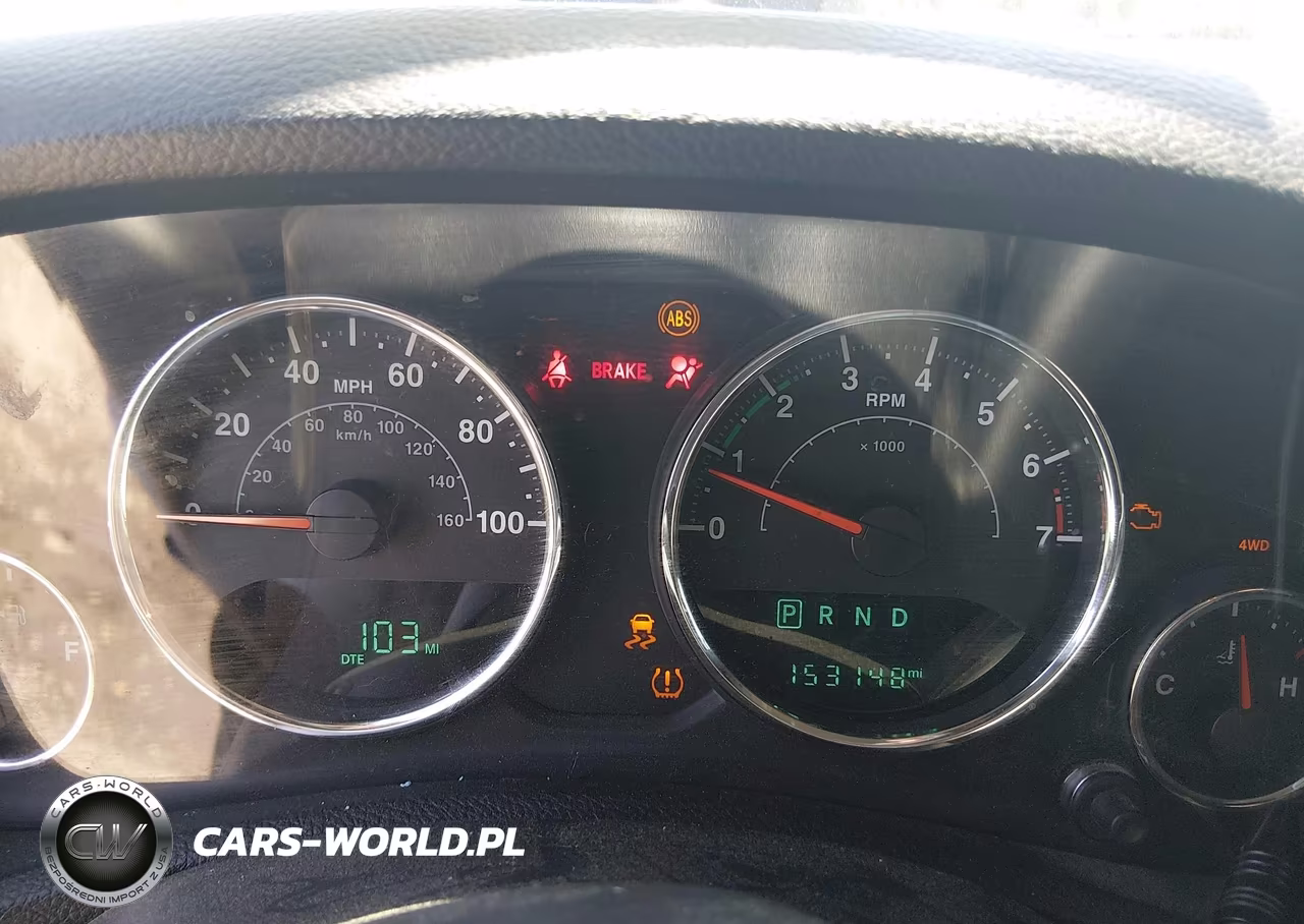 2017 Jeep Wrangler Unlimited Sport VIN:1C4HJWDG2HL621440 - 7