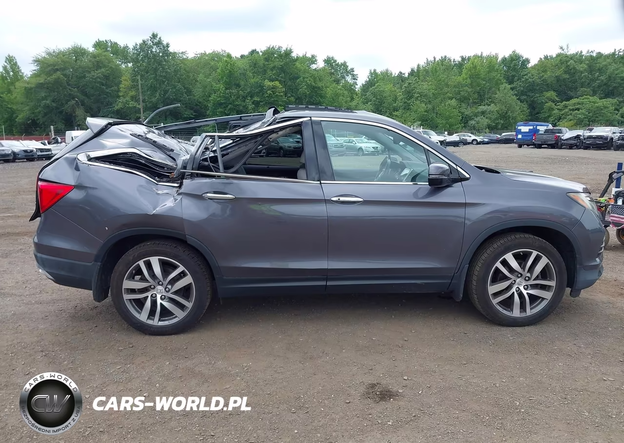 2016 Honda Pilot Elite VIN:5FNYF6H08GB025233 - 13