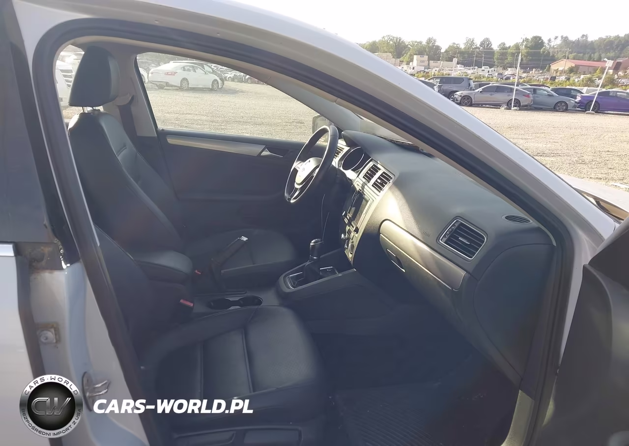 2017 Volkswagen Jetta 1.4T Se VIN:3VWB67AJ8HM328828 - 5