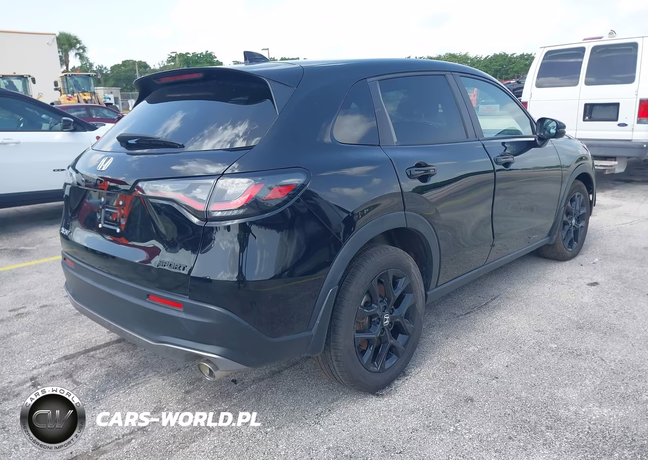 2023 Honda Hr-V Awd Sport VIN:3CZRZ2H55PM722249 - 4