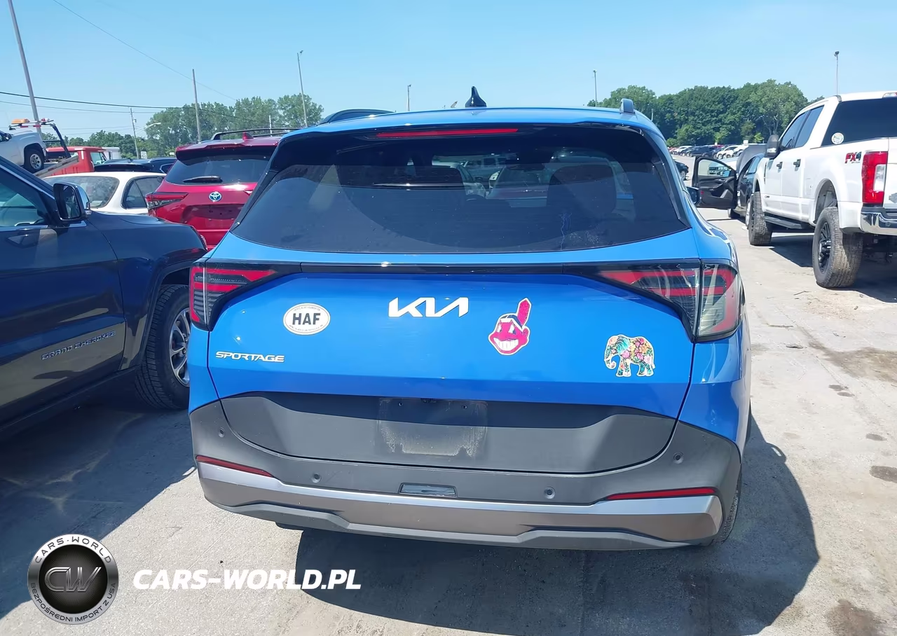 2026 Kia Sportage Ex VIN:5XYK33DF0TG380195 - 17