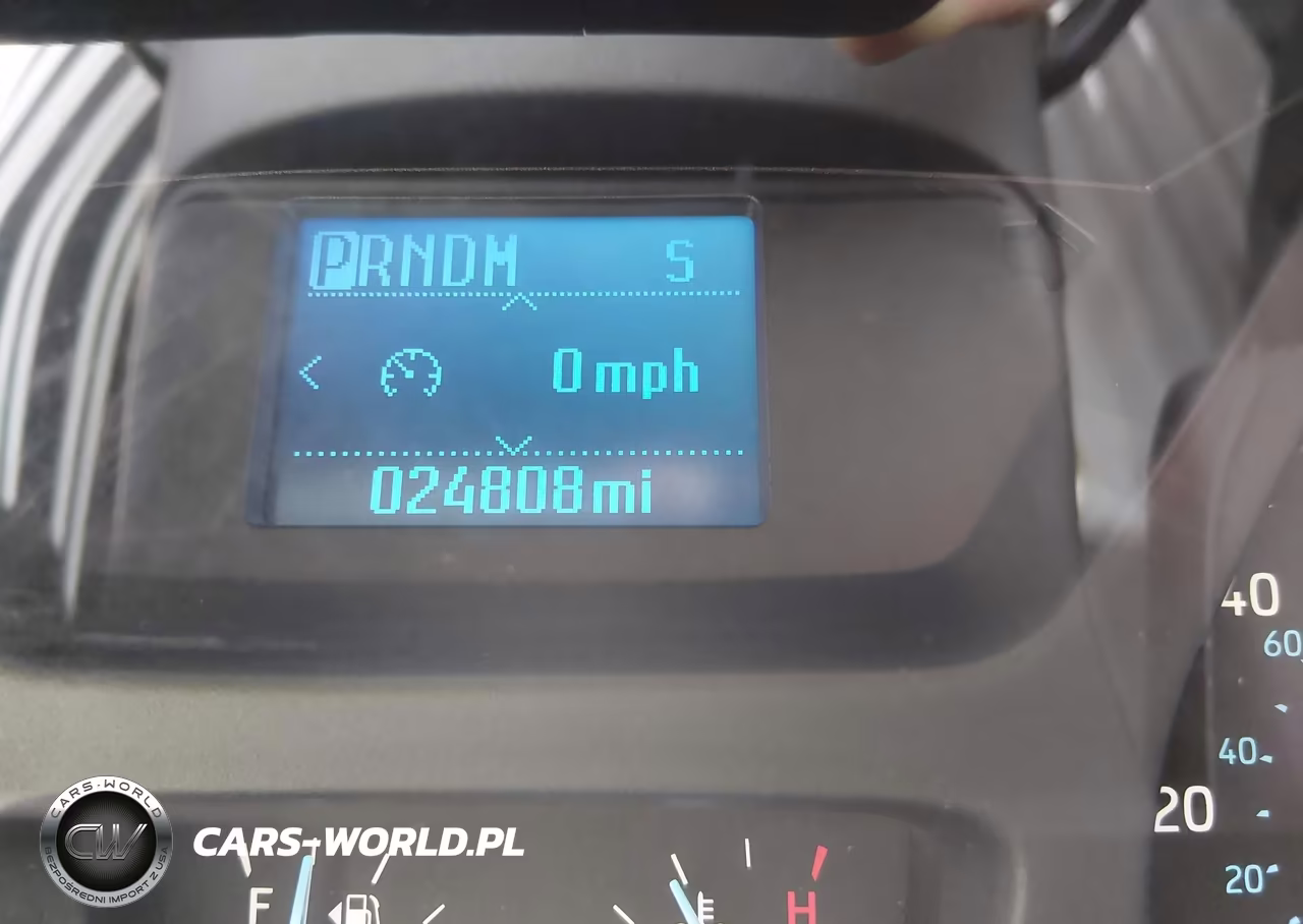 2017 Ford Transit-150 VIN:1FTYE1ZM2HKB18969 - 17