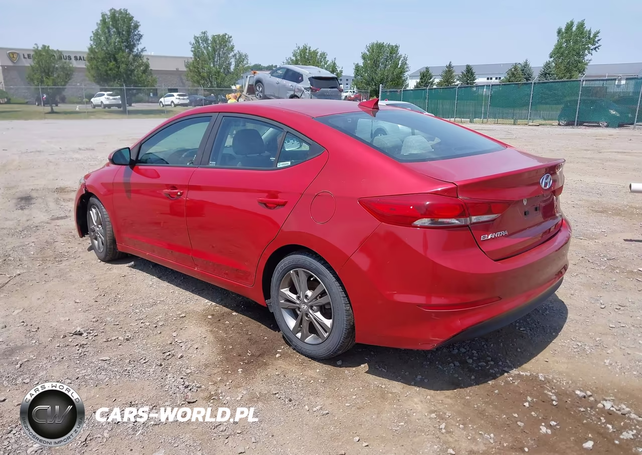 2018 Hyundai Elantra Sel VIN:5NPD84LF8JH235333 - 3