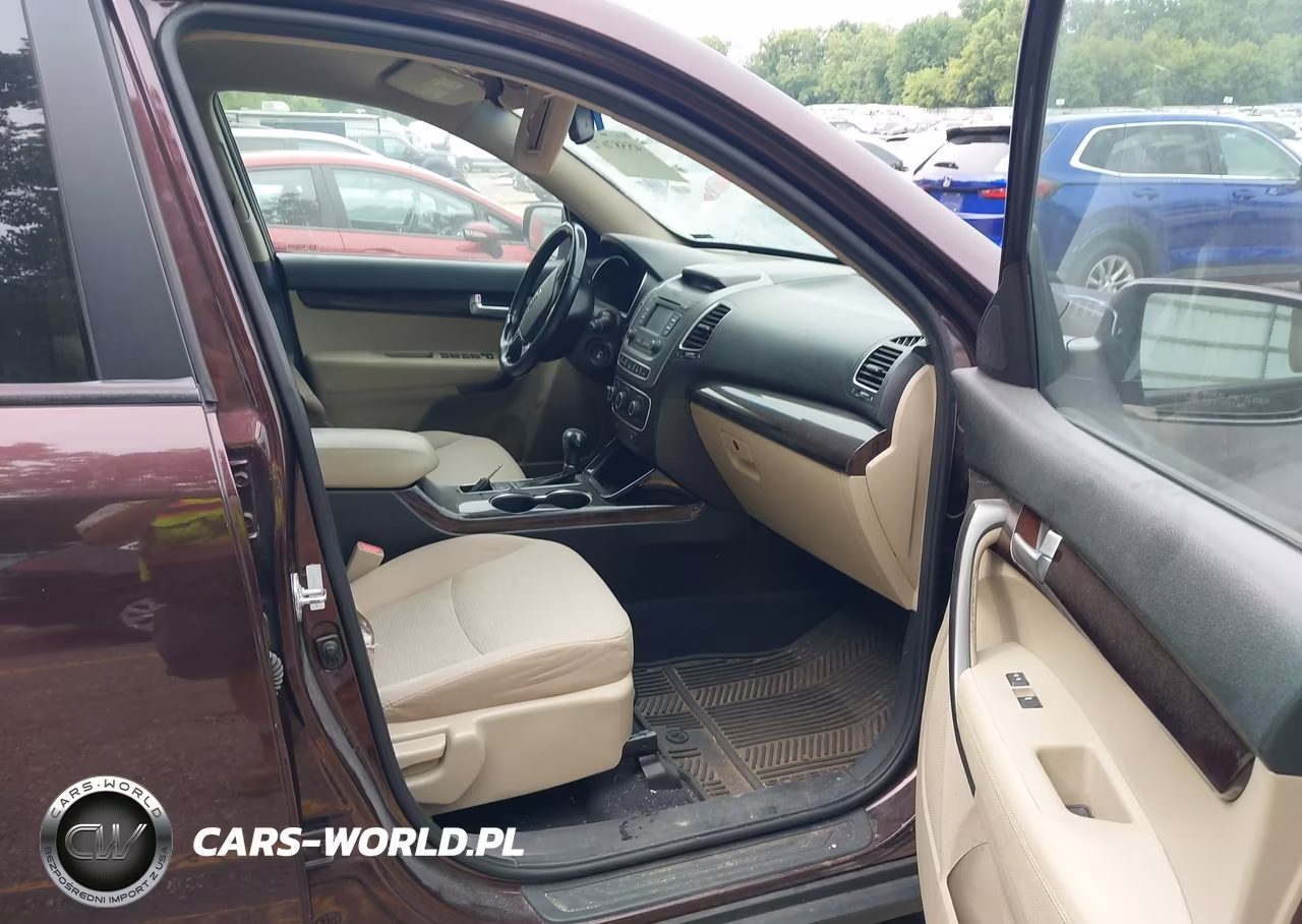 2014 Kia Sorento Lx VIN:5XYKT3A62EG450948 - 5