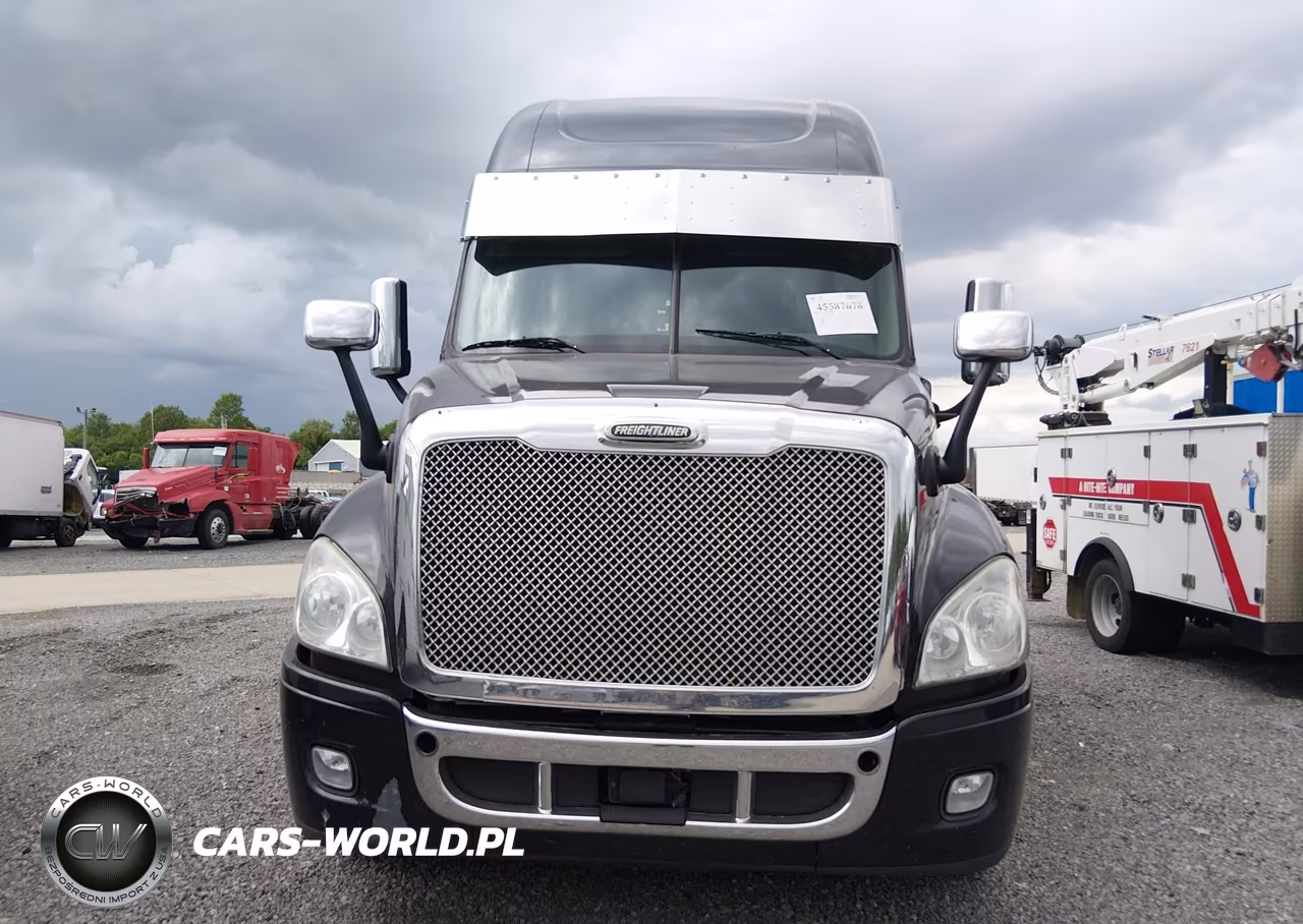 2015 Freightliner Cascadia 125 VIN:3AKJGLD50FSGF7097 - 12