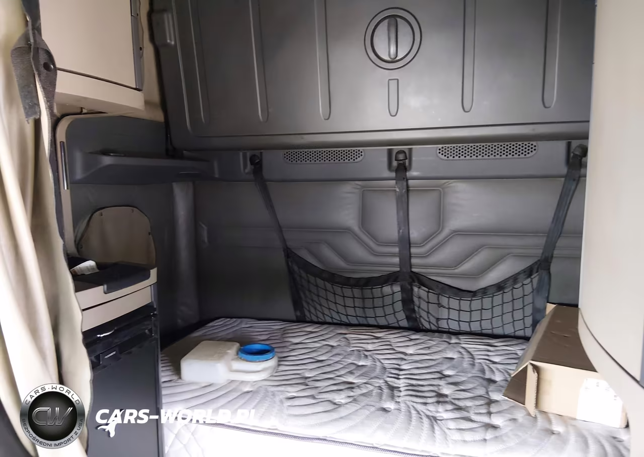 2015 Freightliner Cascadia 125 VIN:3AKJGLD50FSGF7097 - 17