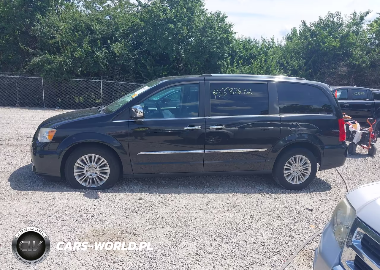 2013 Chrysler Town & Country Limited VIN:2C4RC1GGXDR805183 - 15