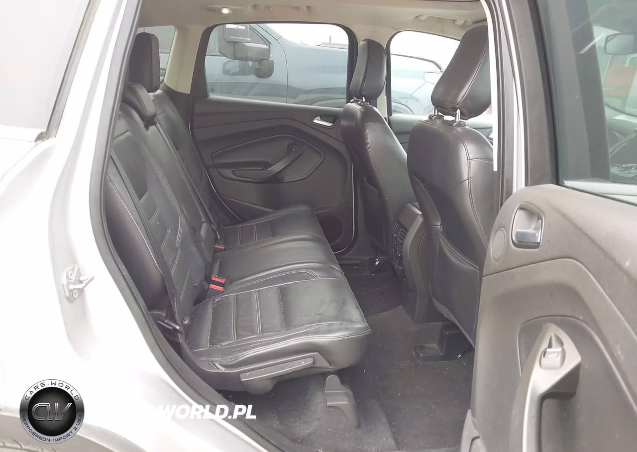 2018 Ford Escape Titanium VIN:1FMCU9J99JUC49485 - 8