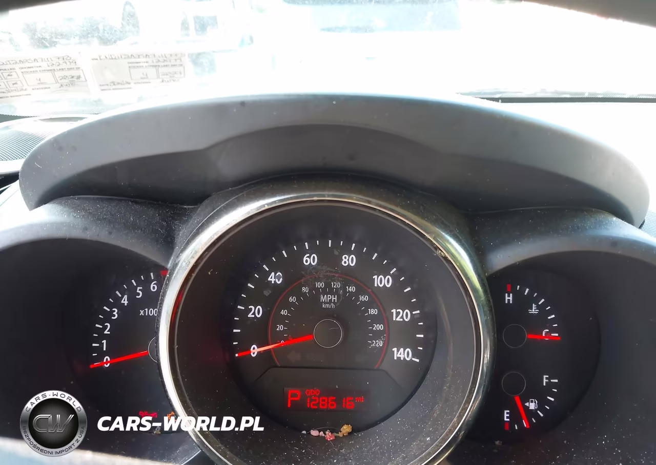2010 Kia Soul + VIN:KNDJT2A25A7111773 - 7