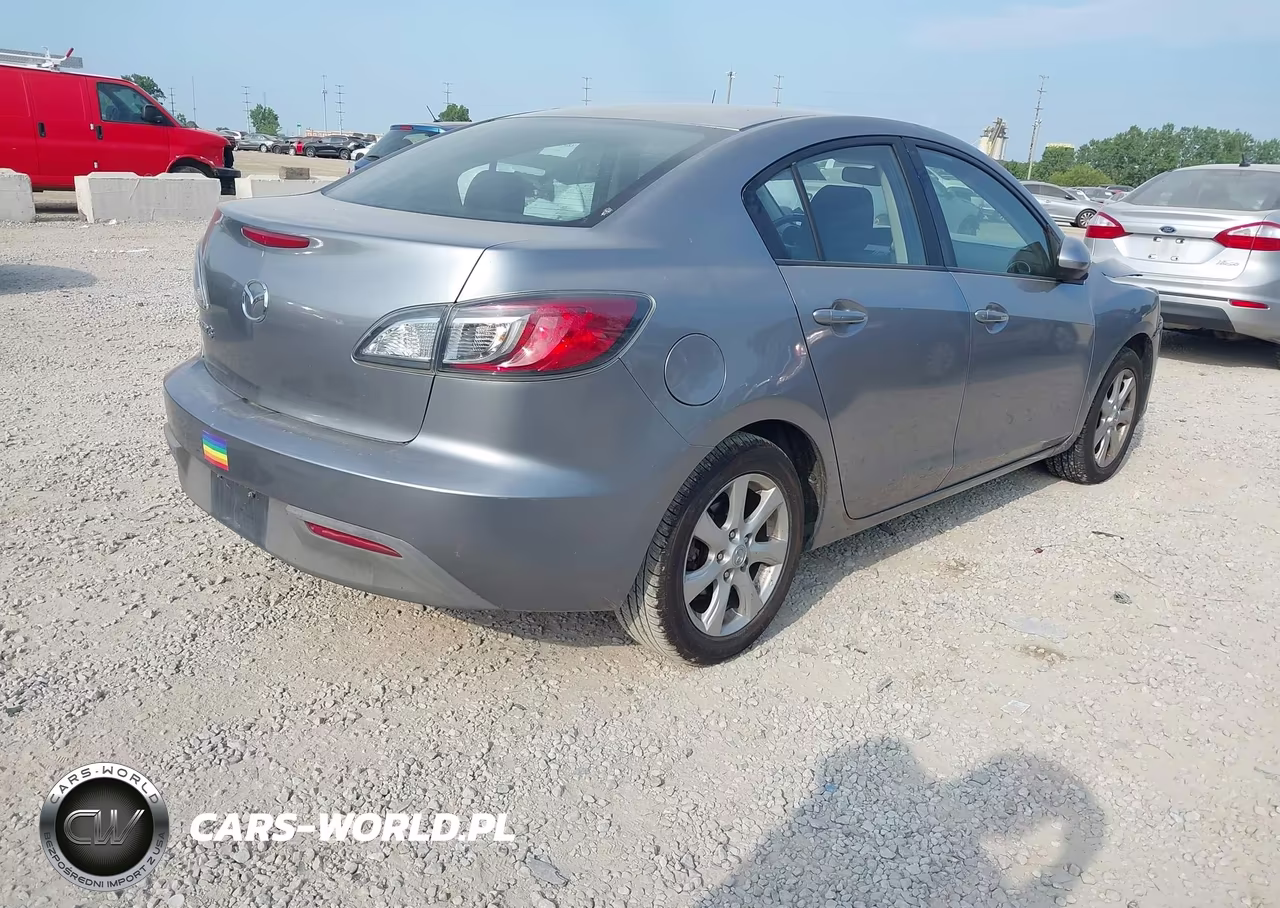 2011 Mazda Mazda3 I Touring VIN:JM1BL1VF7B1497323 - 4