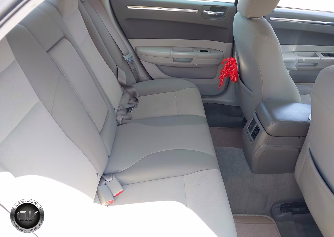 2009 Chrysler 300 Lx VIN:2C3KA43D49H544252 - 8