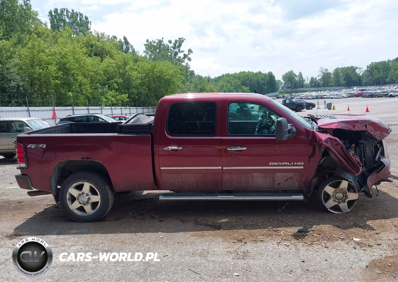 2013 GMC Sierra 2500Hd Denali VIN:1GT125EG9DF123476 - 13