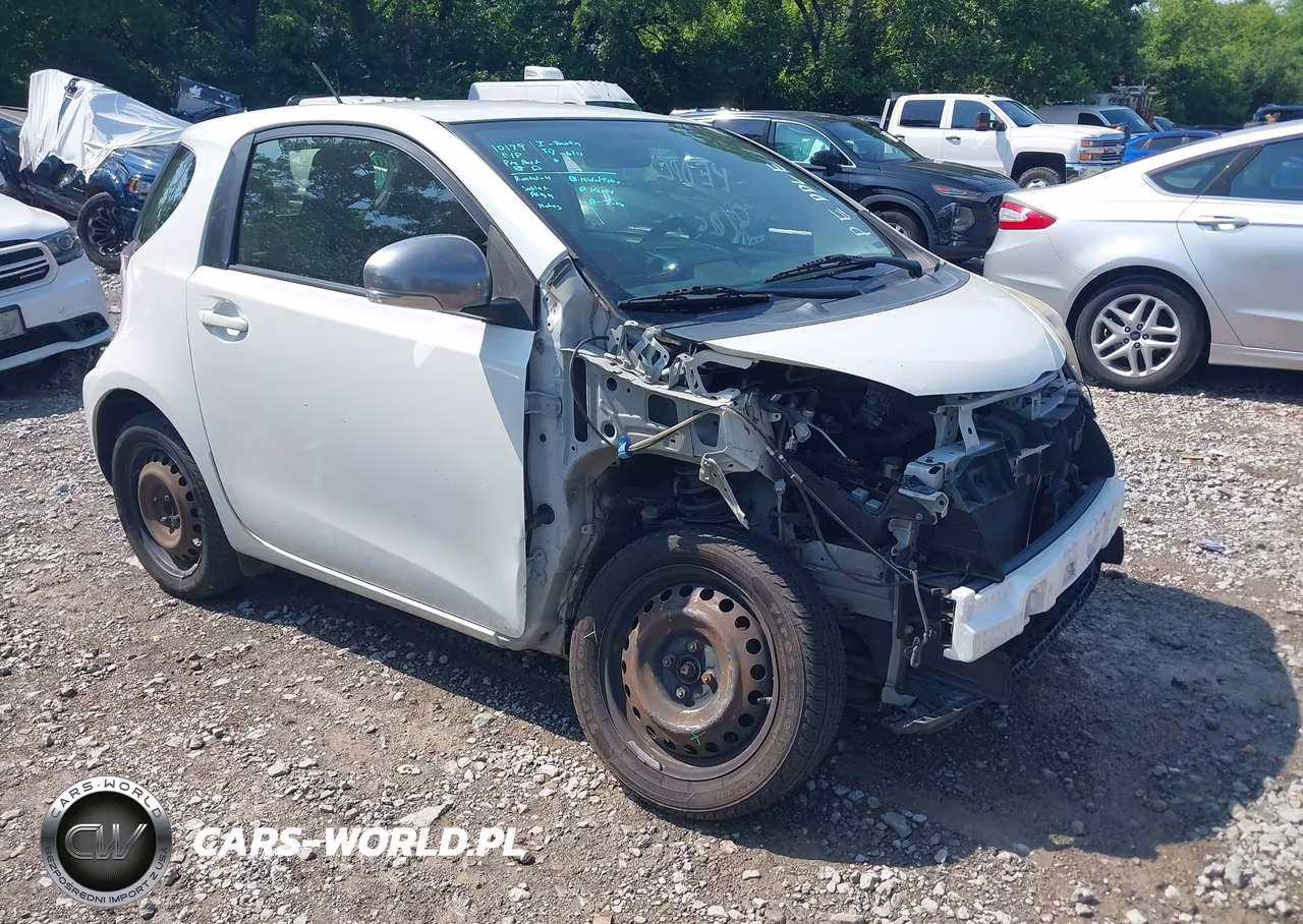 2014 Scion Iq – zdjęcie 1 z 18