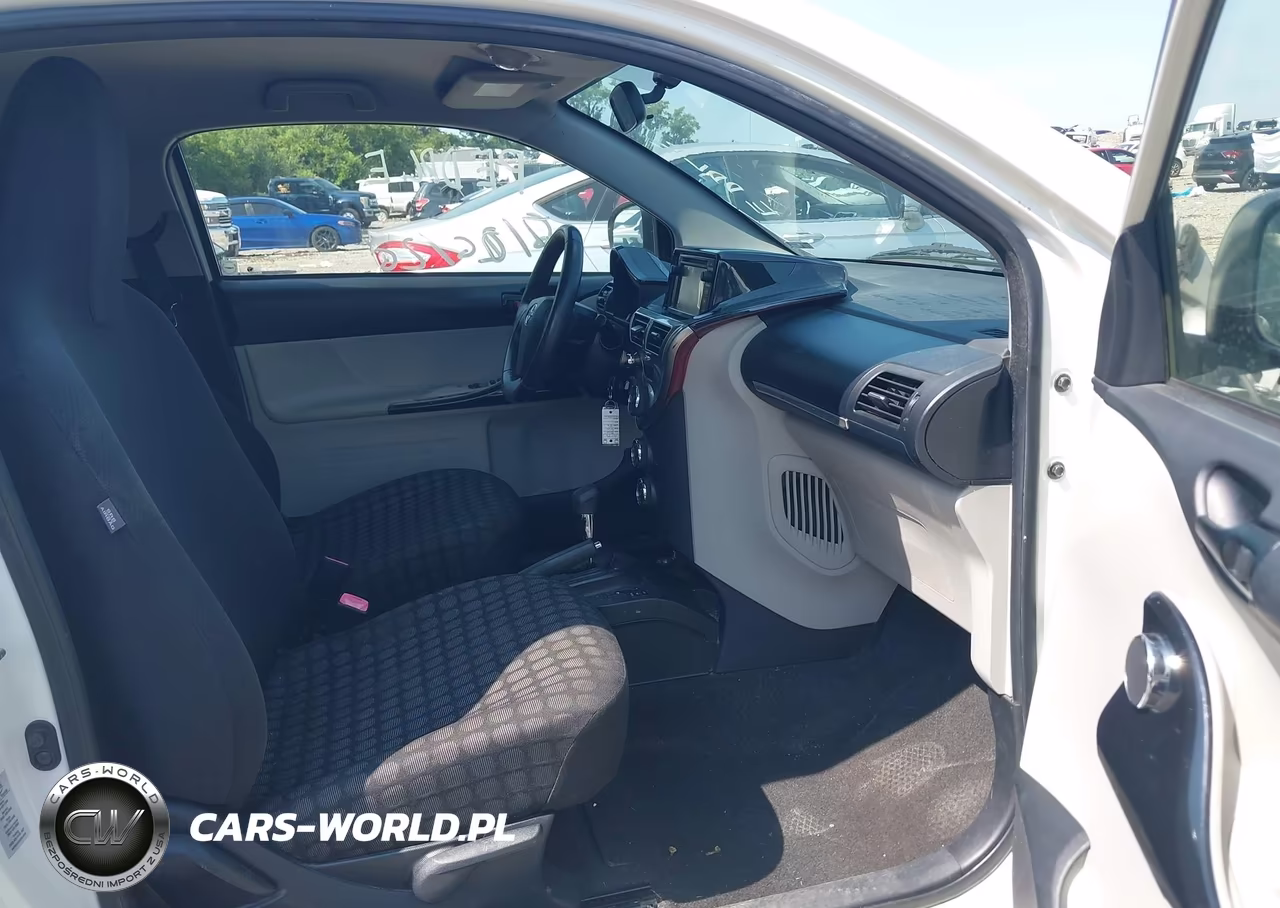 2014 Scion Iq VIN:JTNJJXB03EJ030470 - 5