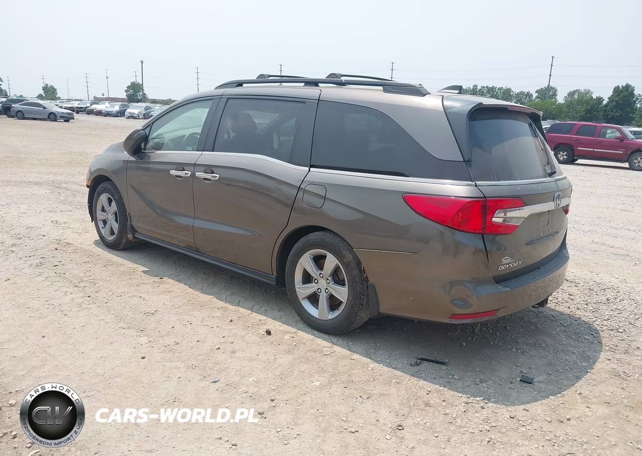2018 Honda Odyssey Ex-L VIN:5FNRL6H74JB069196 - 3