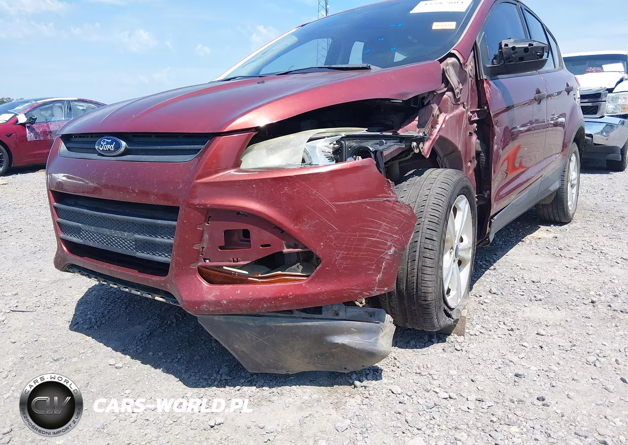 2015 Ford Escape S VIN:1FMCU0F71FUB39797 - 6