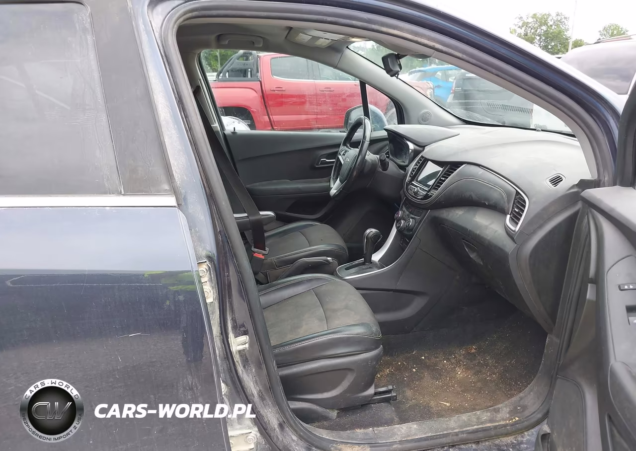 2019 Chevrolet Trax Lt VIN:3GNCJLSB2KL217640 - 5
