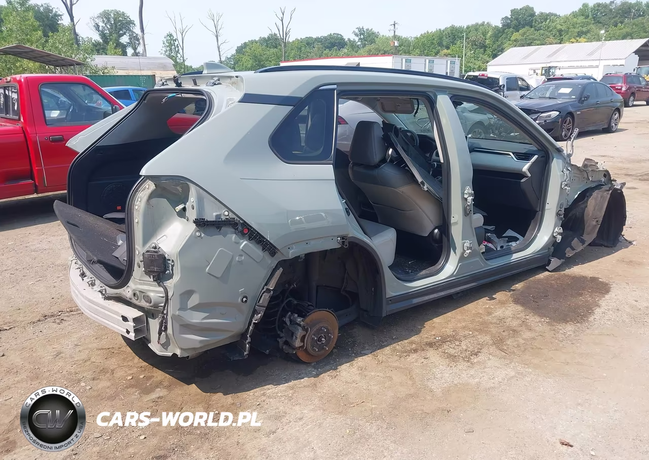 2021 Toyota Rav4 Xle Premium VIN:2T3A1RFV9MW242277 - 4