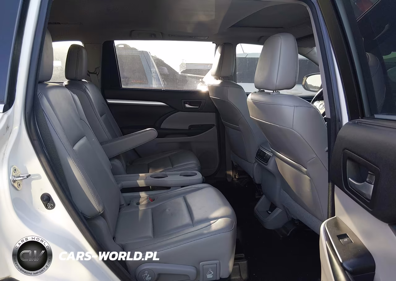2017 Toyota Highlander Xle VIN:5TDJZRFH5HS478483 - 8