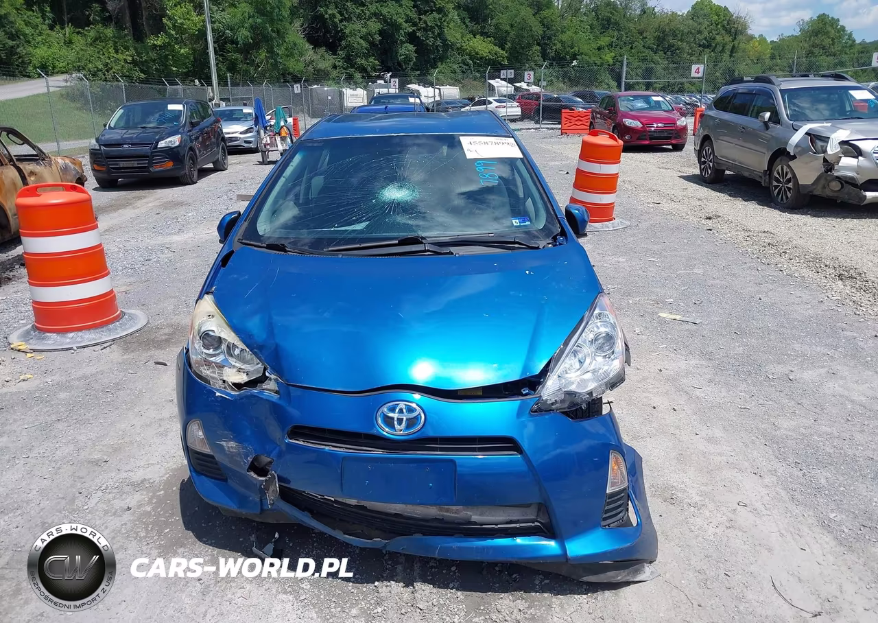 2012 Toyota Prius C VIN:JTDKDTB35C1514480 - 13