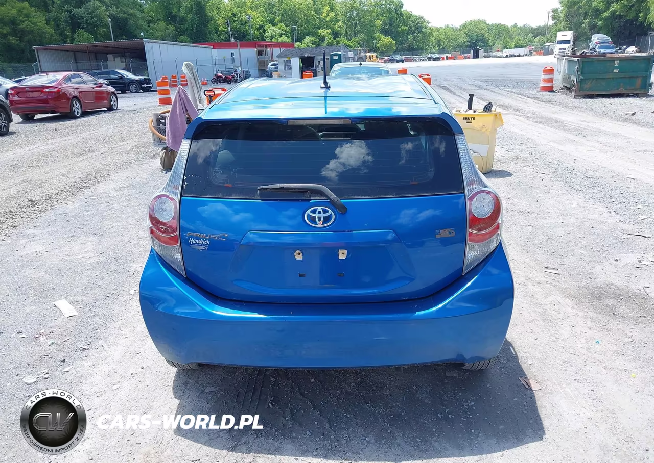 2012 Toyota Prius C VIN:JTDKDTB35C1514480 - 17