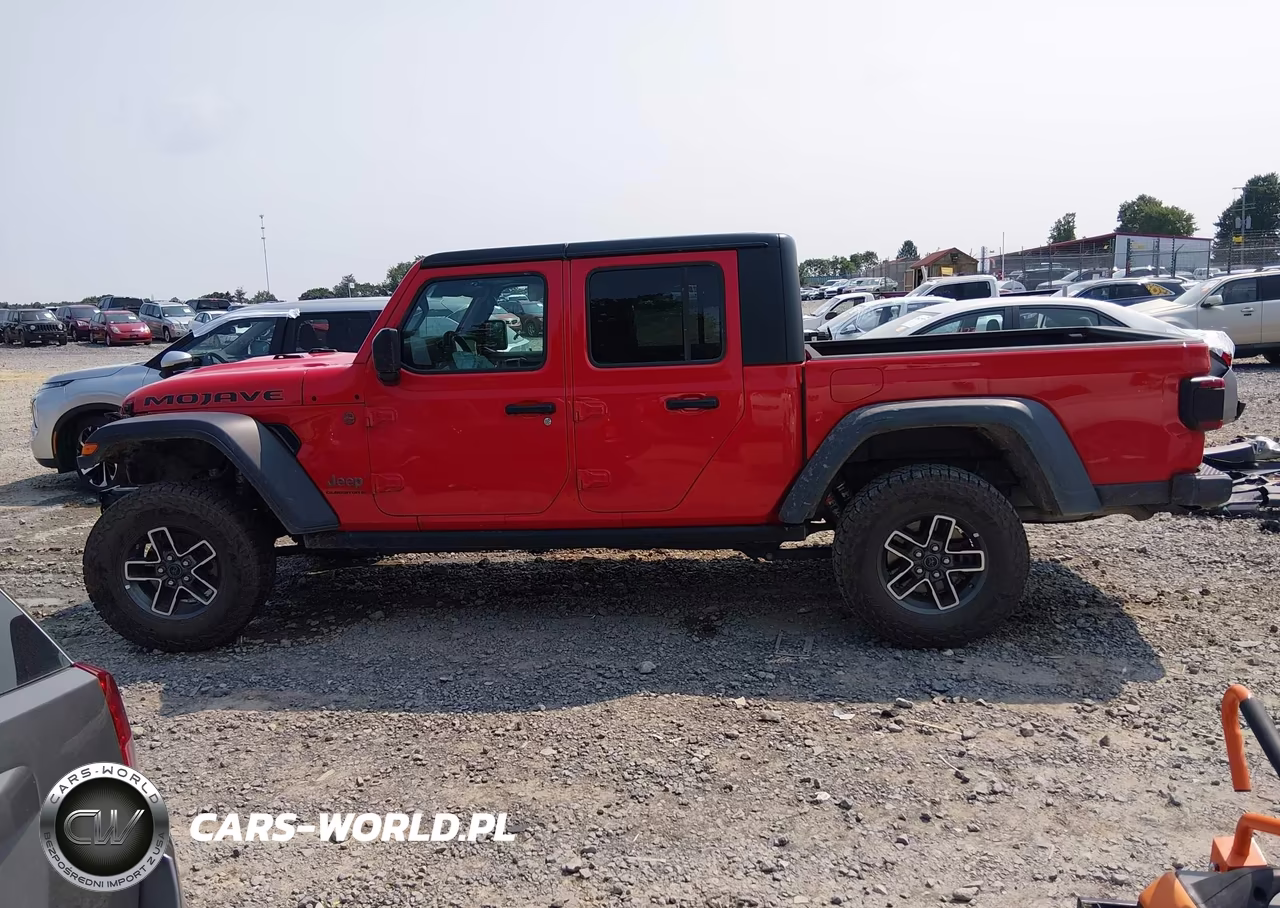2025 Jeep Gladiator Mojave 4X4 VIN:1C6RJTEG3SL542276 - 15