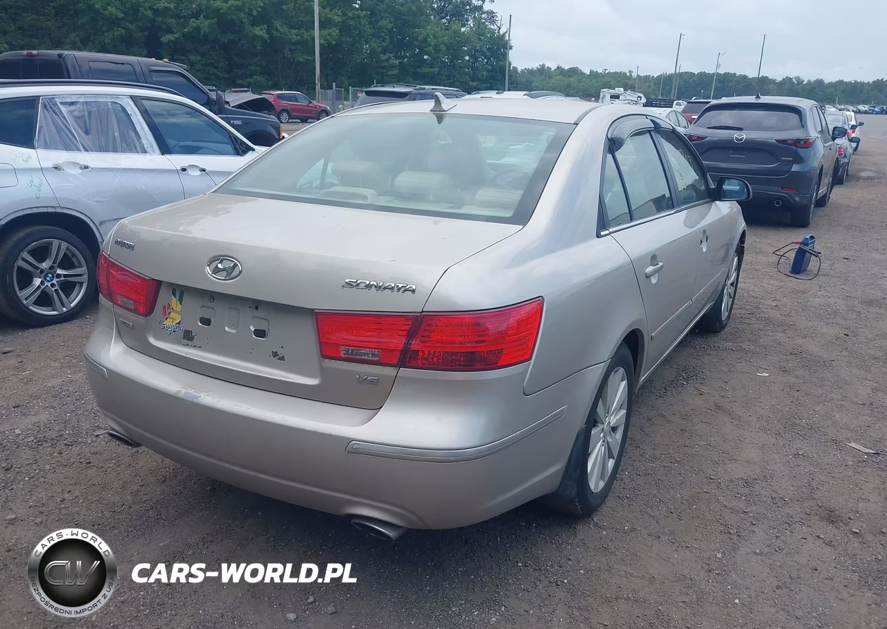 2009 Hyundai Sonata Limited V6 VIN:5NPEU46FX9H516380 - 4