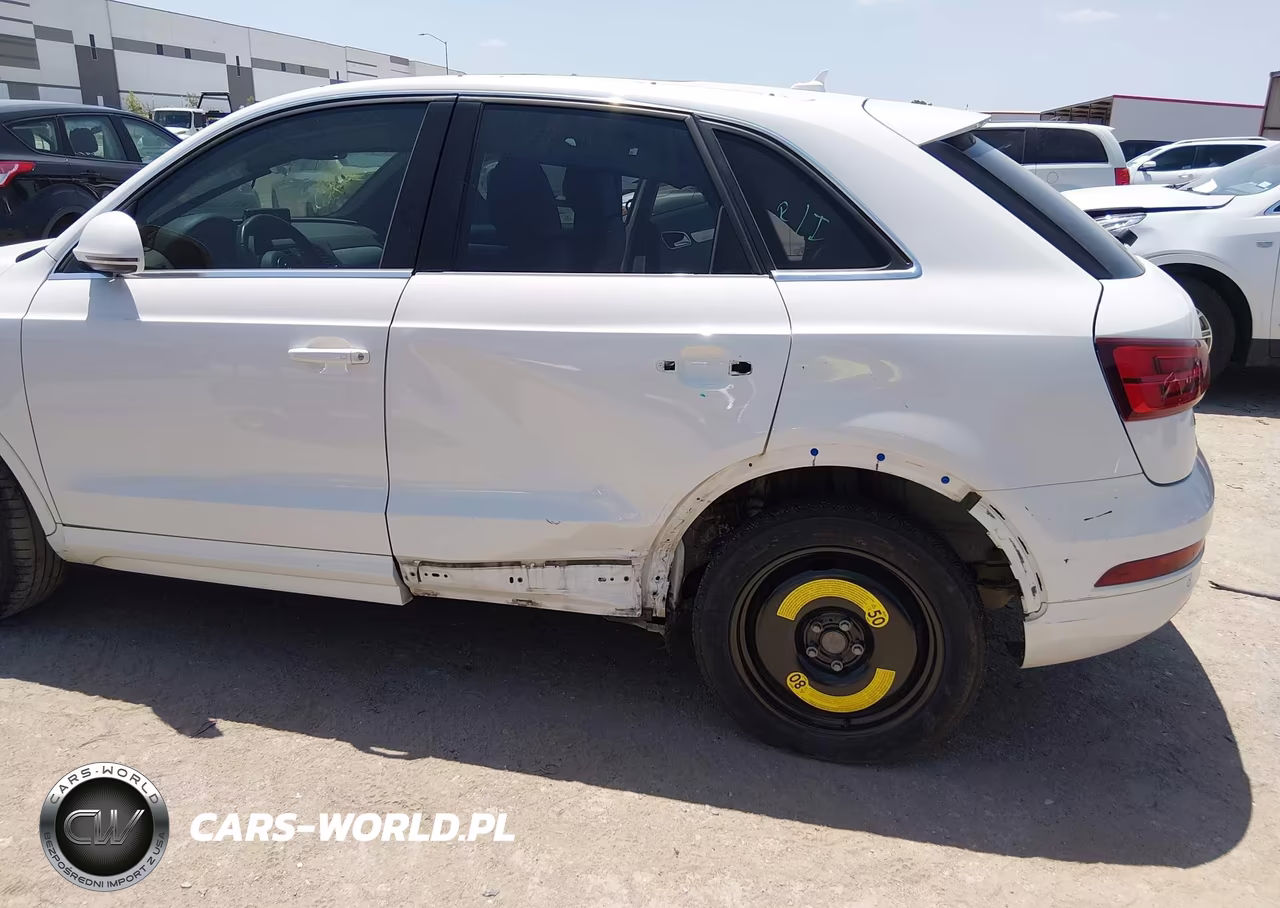 2016 Audi Q3 2.0T Premium Plus VIN:WA1BFCFS3GR003525 - 6
