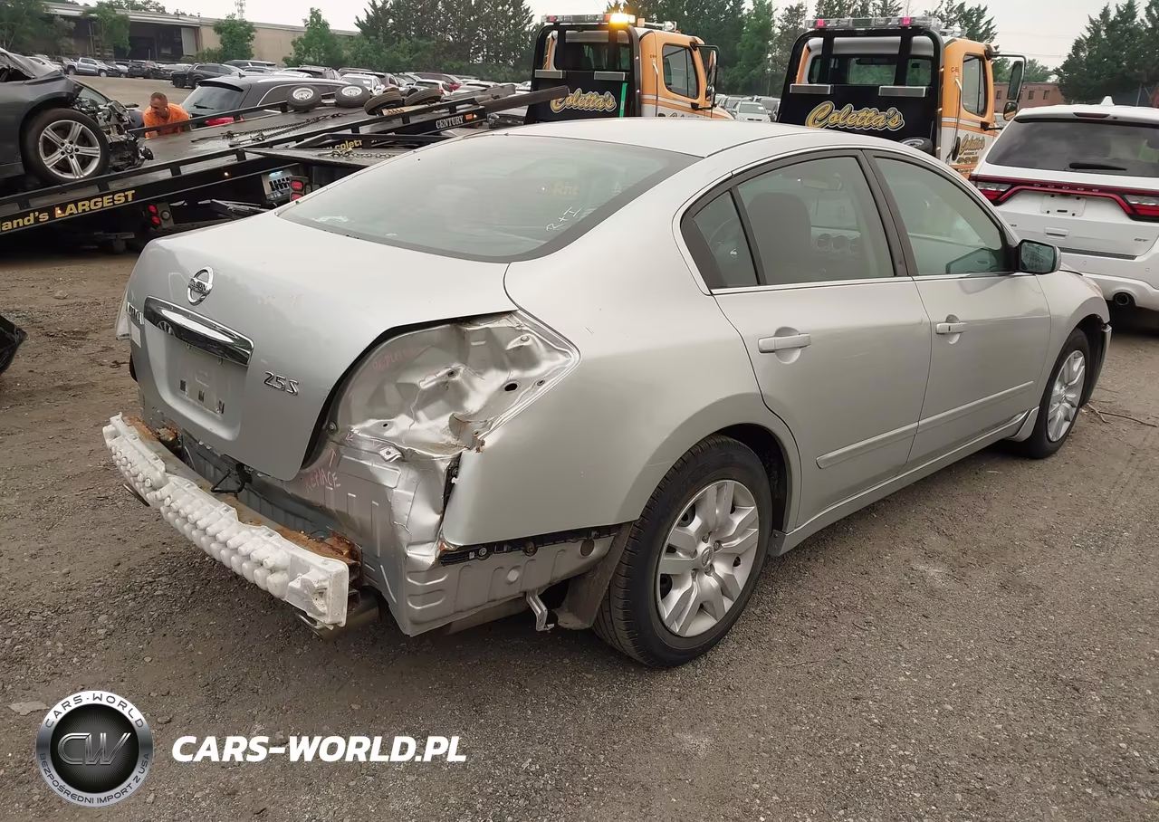 2011 Nissan Altima 2.5 S VIN:1N4AL2APXBC152927 - 4