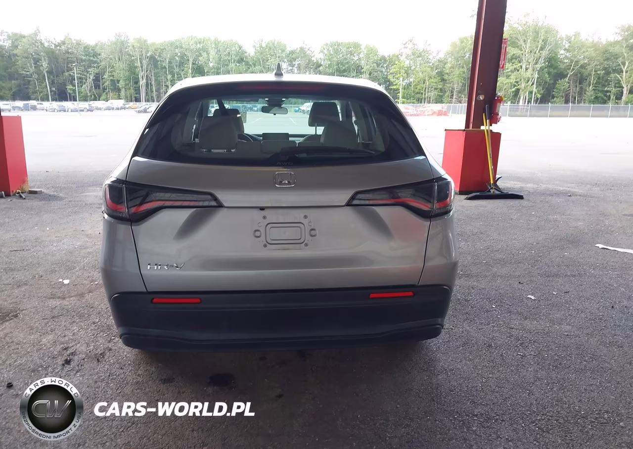 2023 Honda Hr-V Awd Lx VIN:3CZRZ2H34PM729885 - 16