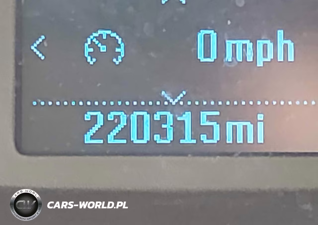 2017 Ford Transit-250 VIN:1FTYR1YM9HKB00085 - 15