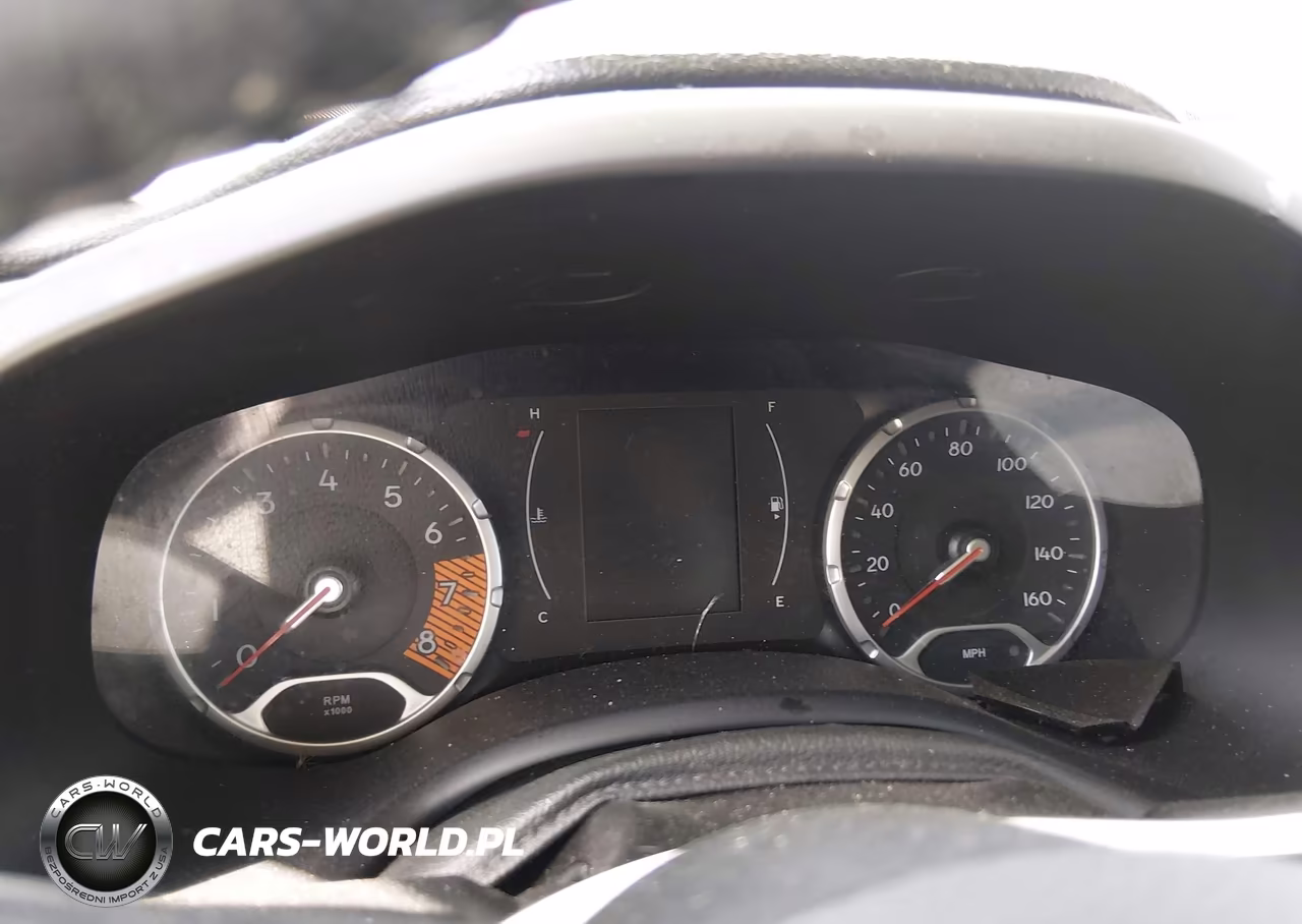 2020 Jeep Renegade Latitude 4X4 VIN:ZACNJBBB3LPL93937 - 16