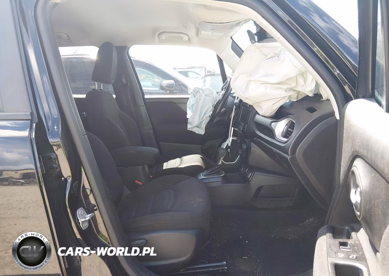 2020 Jeep Renegade Latitude 4X4 VIN:ZACNJBBB3LPL93937 - 5