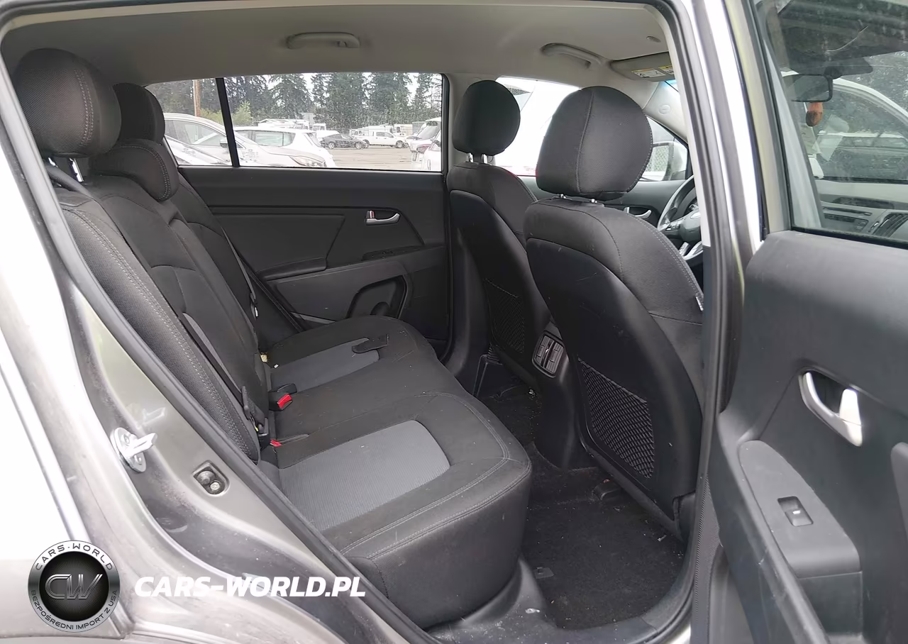 2015 Kia Sportage Lx VIN:KNDPBCACXF7701583 - 8