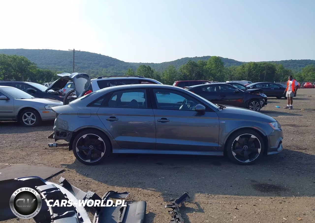 2016 Audi A3 2.0T Premium VIN:WAUB8GFF1G1109297 - 14