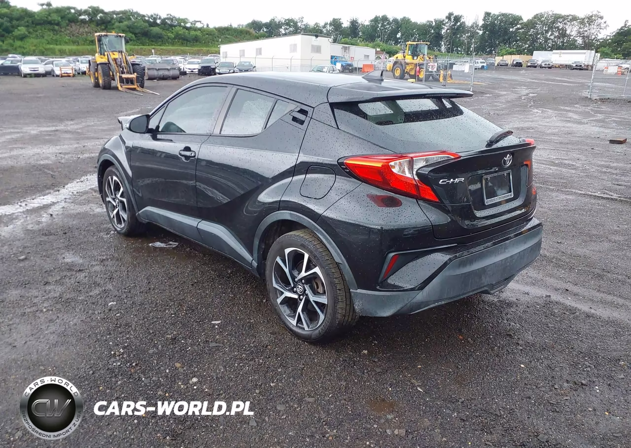 2018 Toyota C-Hr Xle VIN:NMTKHMBXXJR014617 - 3