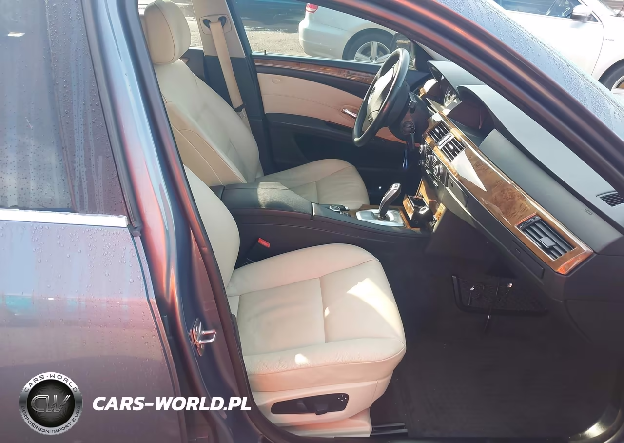 2010 BMW 528I xDrive VIN:WBANV1C56AC159736 - 5