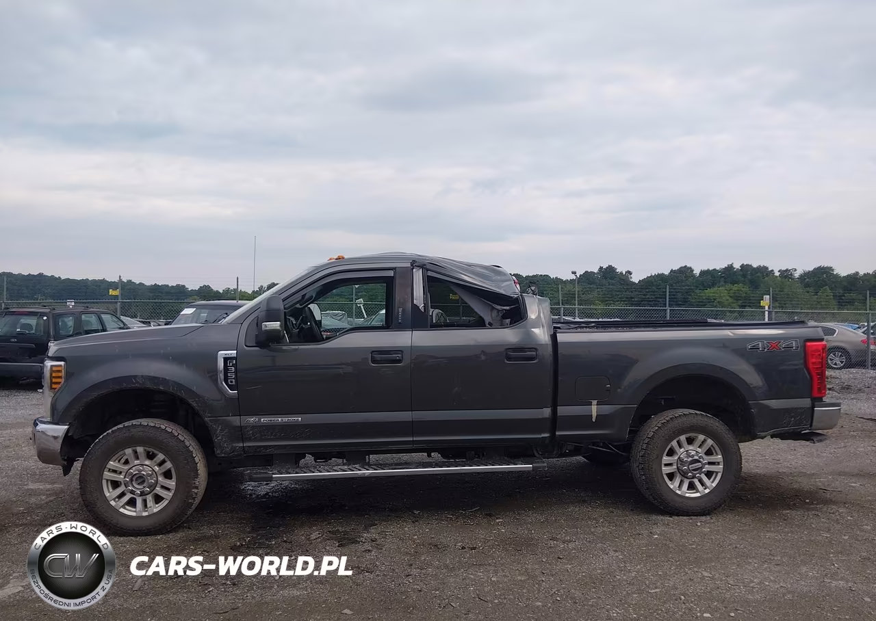 2018 Ford F-350 Xlt VIN:1FT8W3BT1JEB34675 - 14