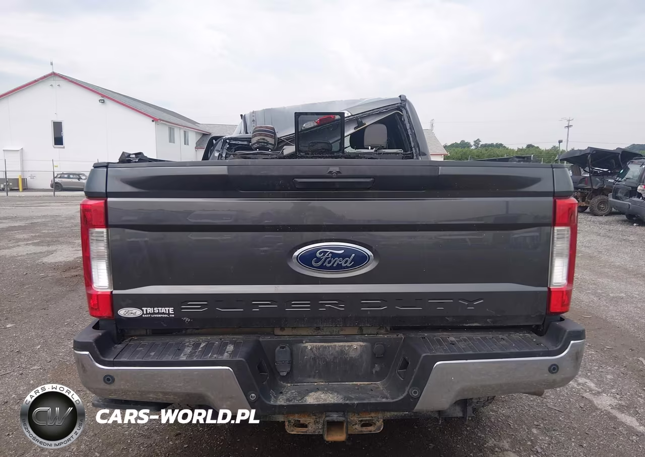 2018 Ford F-350 Xlt VIN:1FT8W3BT1JEB34675 - 15
