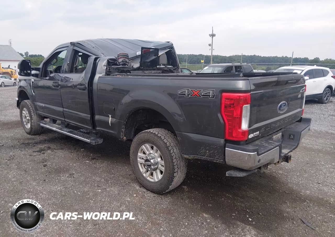 2018 Ford F-350 Xlt VIN:1FT8W3BT1JEB34675 - 3