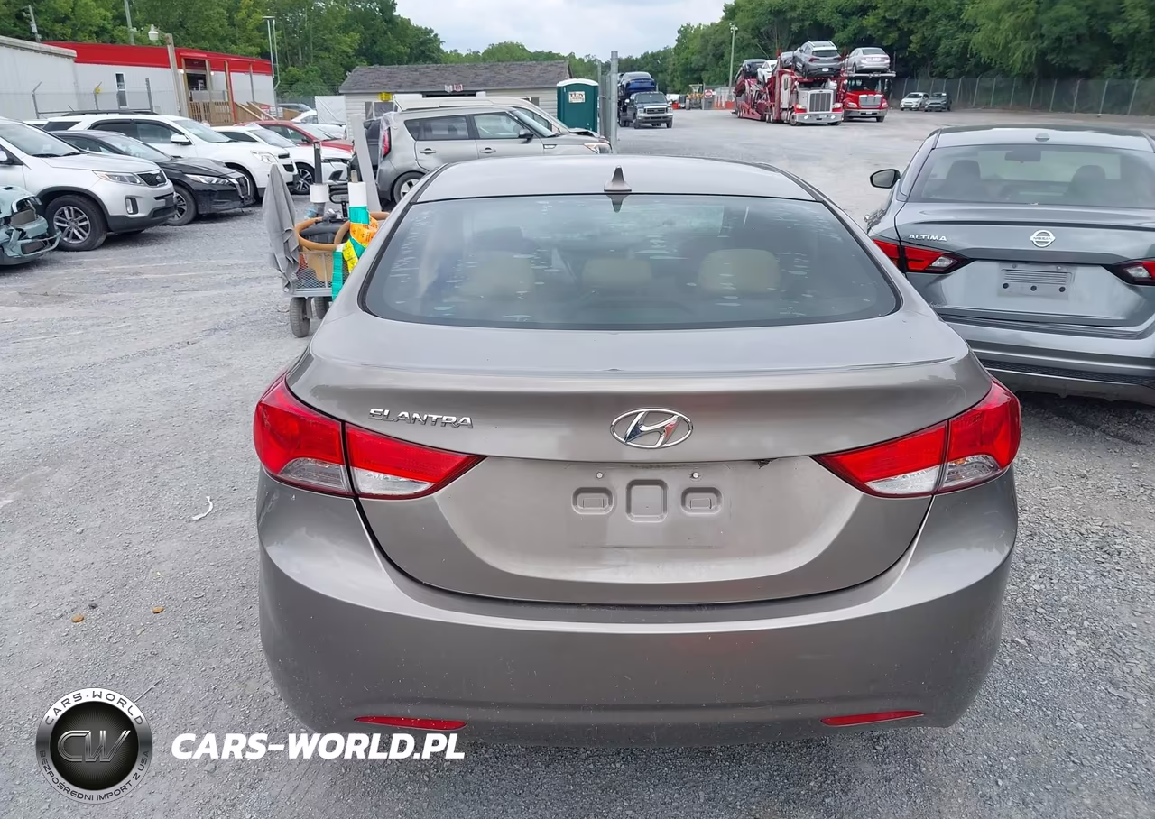 2013 Hyundai Elantra Limited VIN:5NPDH4AE7DH248122 - 16