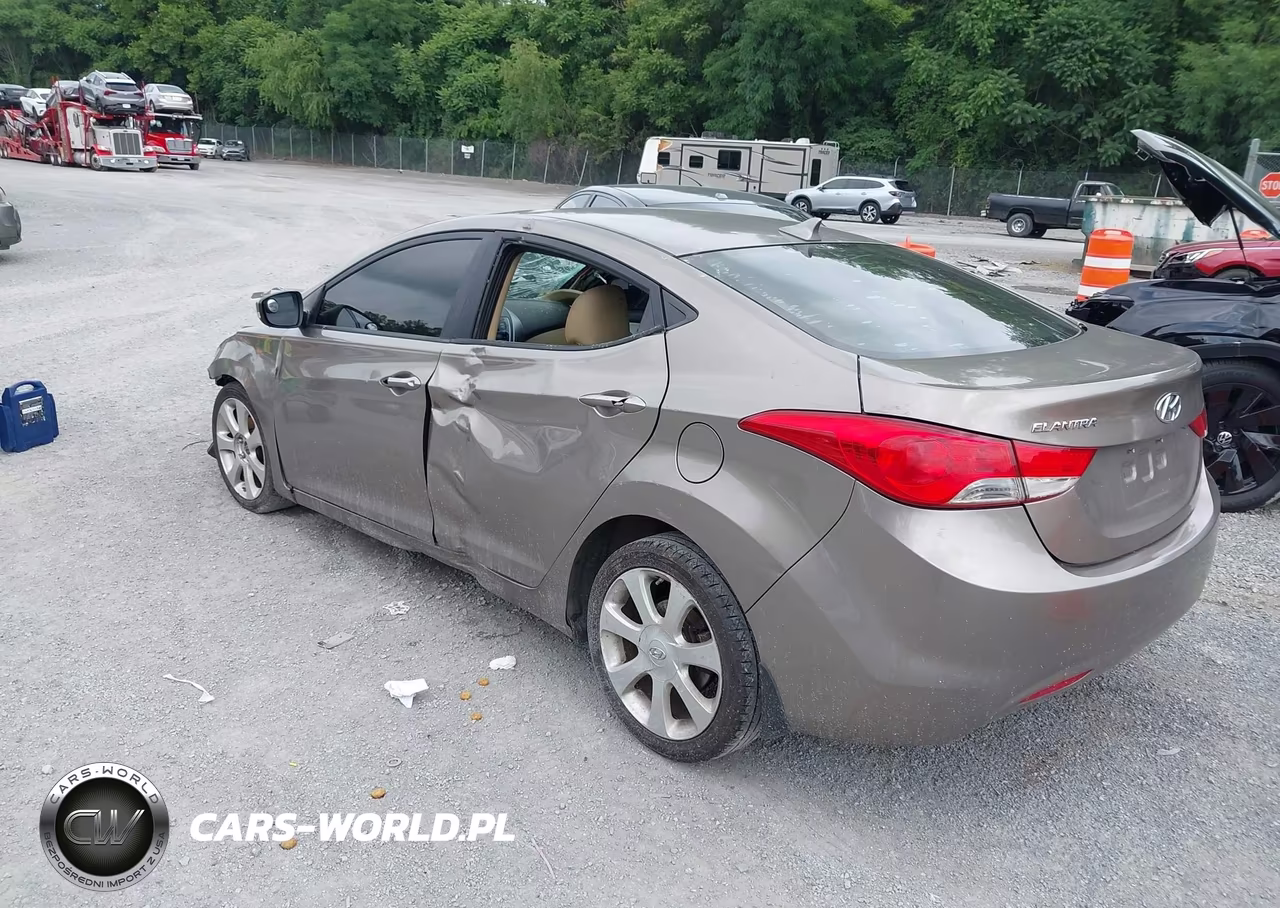 2013 Hyundai Elantra Limited VIN:5NPDH4AE7DH248122 - 3
