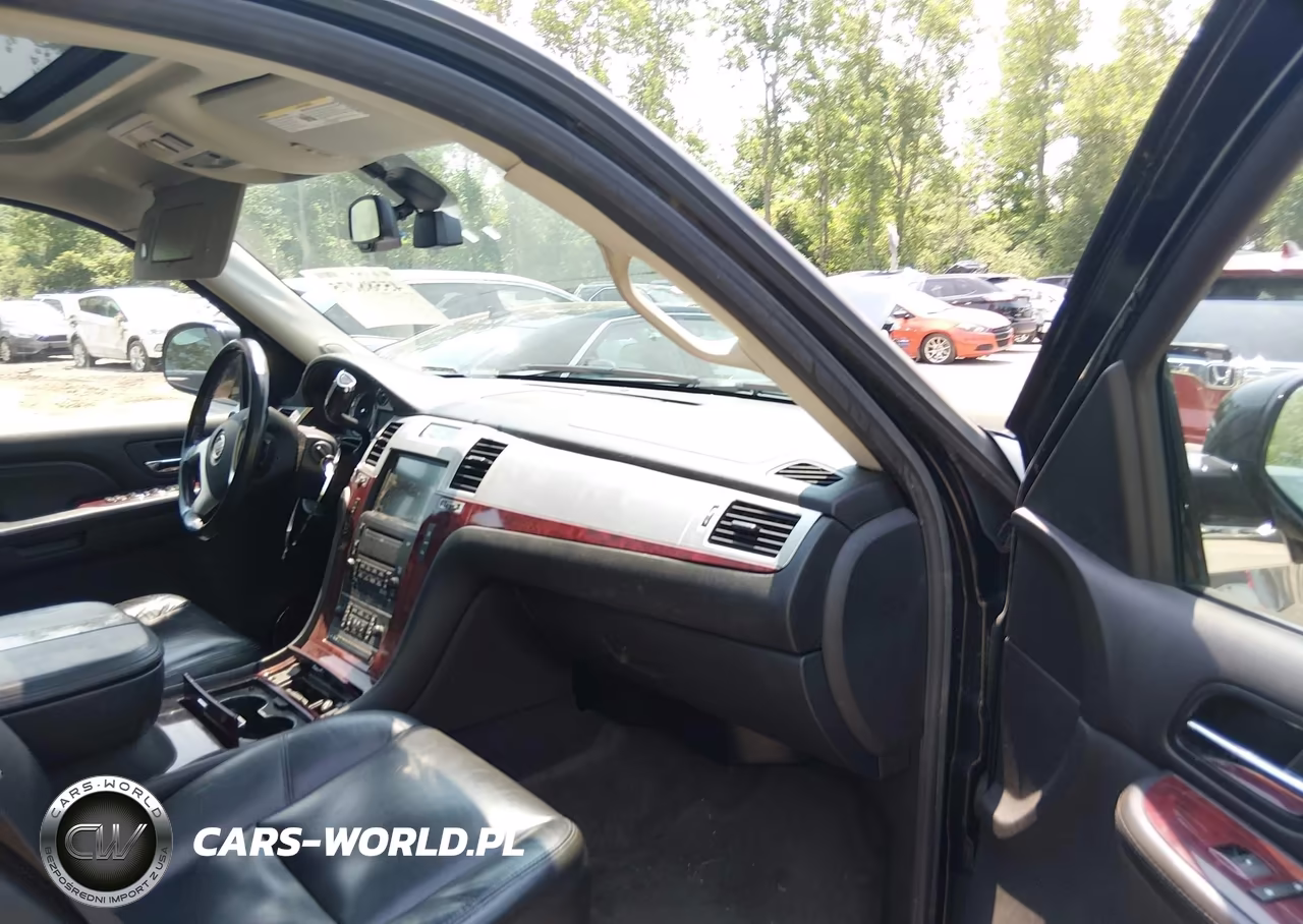 2009 Cadillac Escalade Standard VIN:1GYFK23239R265284 - 5