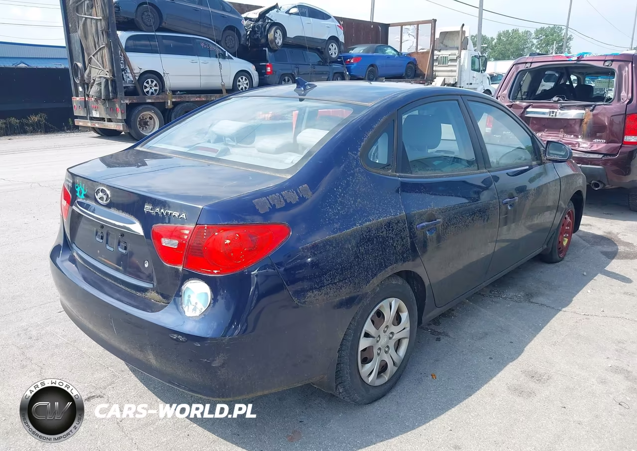 2010 Hyundai Elantra Gls VIN:KMHDU4AD9AU866137 - 4