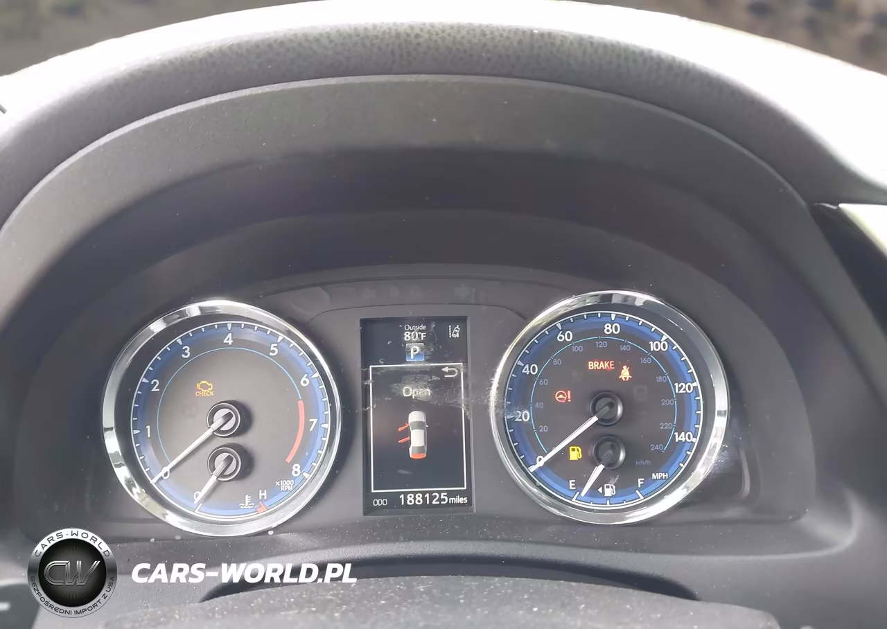 2017 Toyota Corolla Se VIN:2T1BURHE5HC752361 - 7