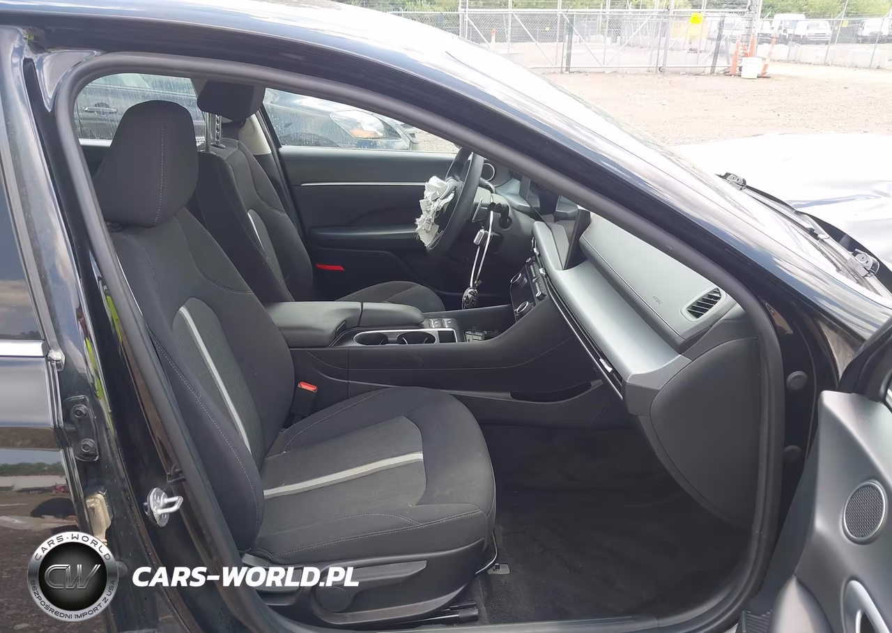 2024 Hyundai Sonata Sel VIN:KMHL64JA7RA380922 - 5